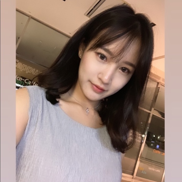 Meet your Posher, Yourim - Picture 1 of 1